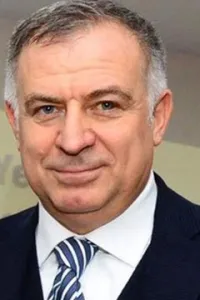 Gökan Zeybek