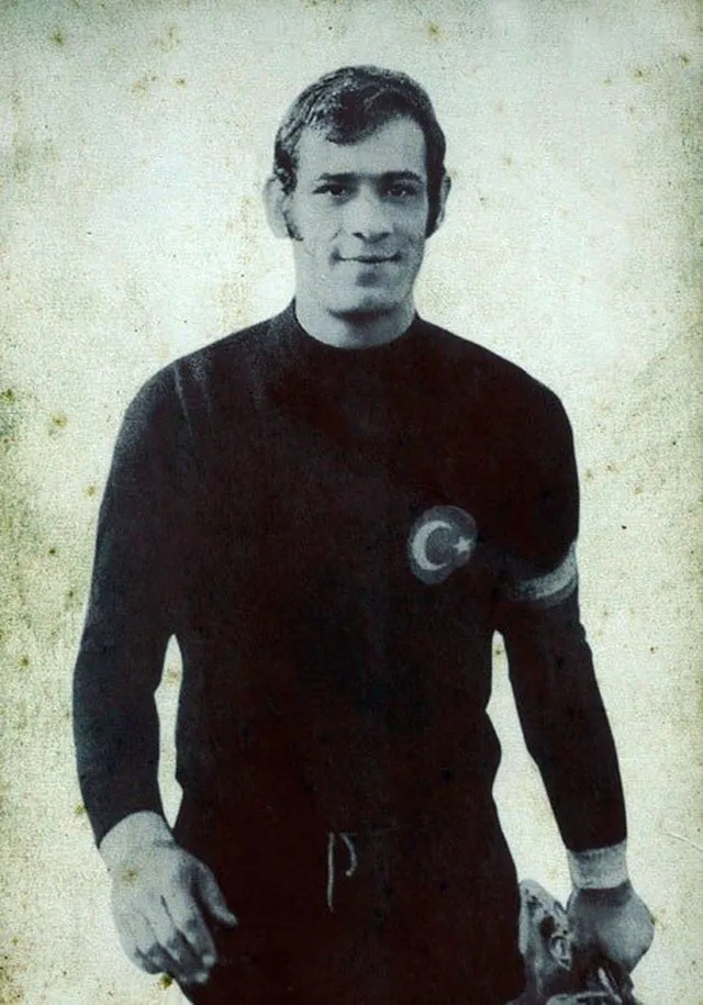 Ali Artuner