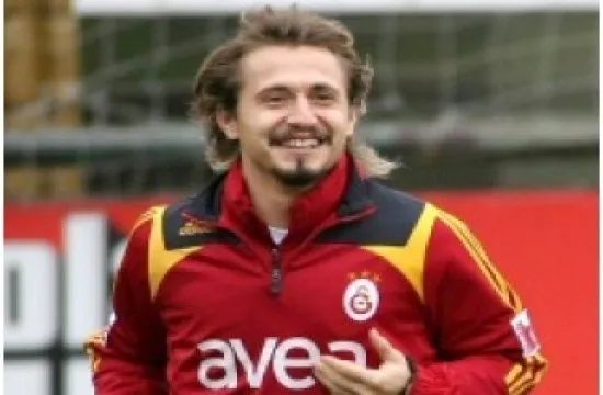 Ayhan Öz portresi