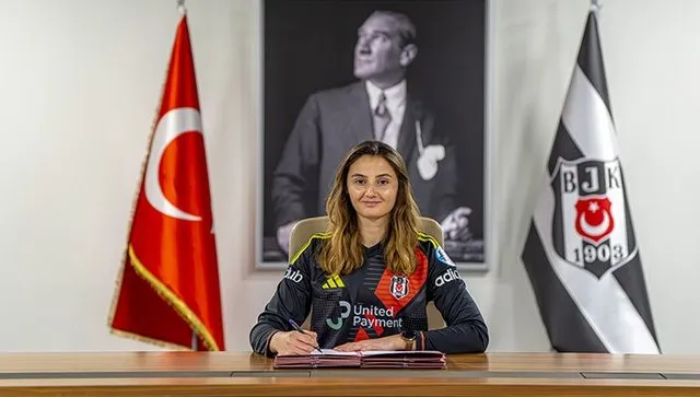 Büşra Kenet portresi