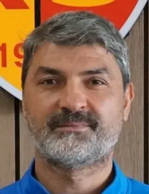 Metin Aktaş portresi