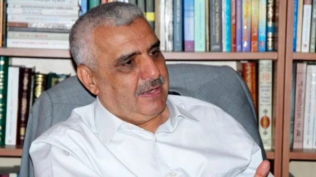 Ali Bulaç portresi