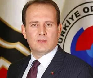 Harun Karacan portresi