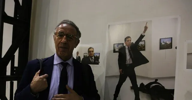 Burhan Özbilici portresi