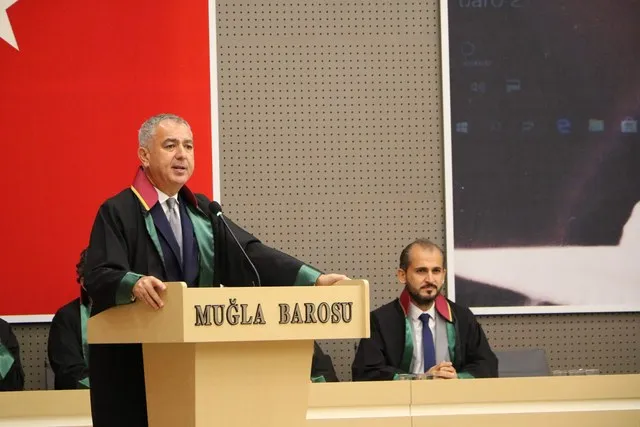 Cumhur Uzun portresi
