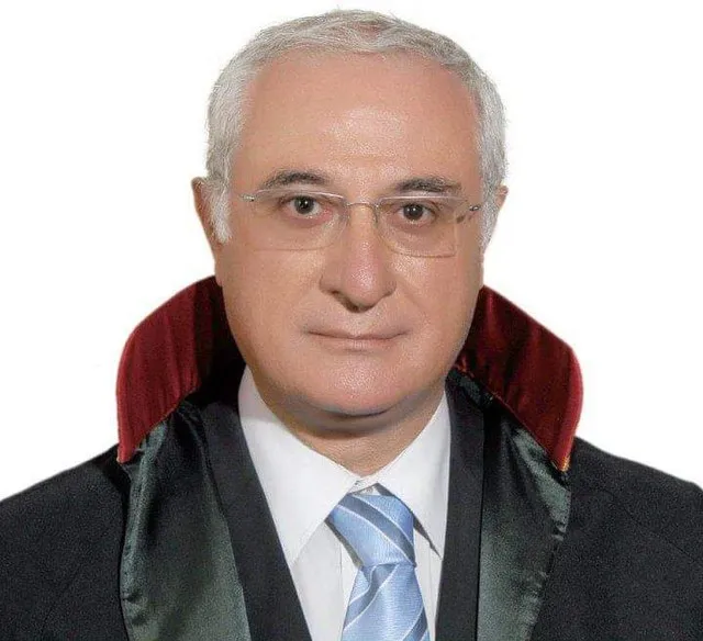 Muammer Aydın portresi