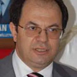 Orhan Yıldız portresi