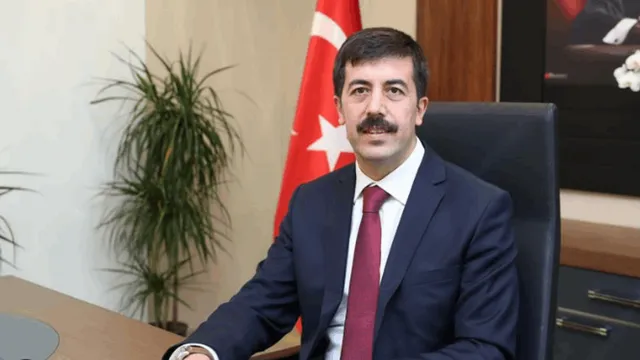 Ahmet Tekin portresi