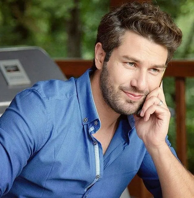 Furkan Palalı portresi