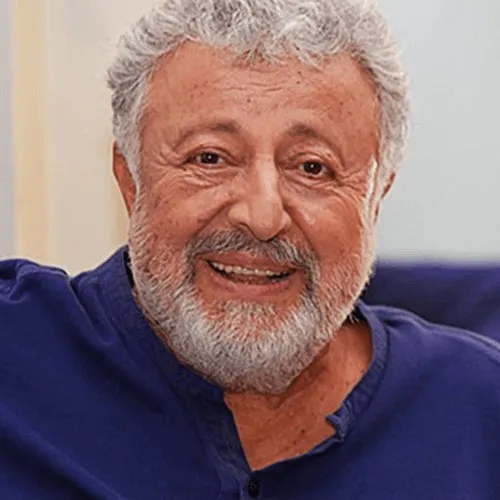 Metin Akpınar portresi
