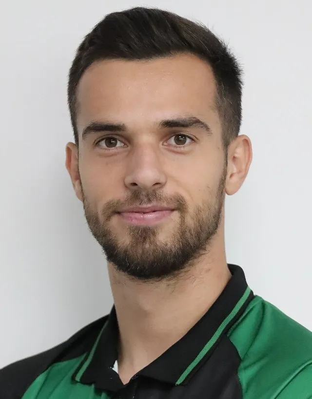 Barış Alıcı portresi