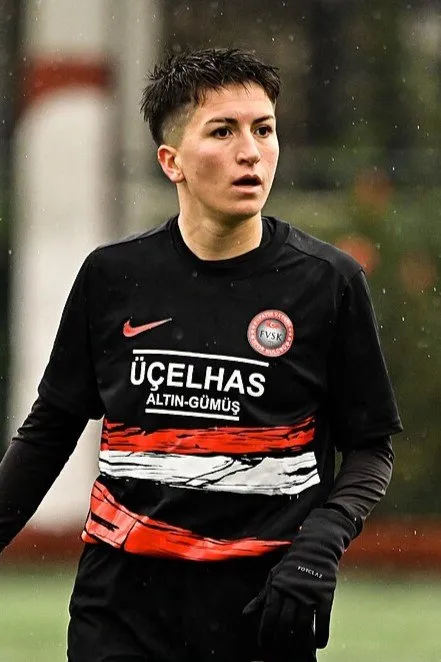 Cansu Nur Kaya portresi