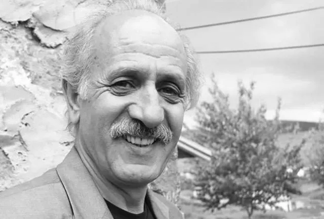 Alper Akçam portresi