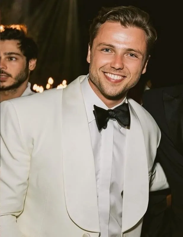 Tolga Sarıtaş portresi