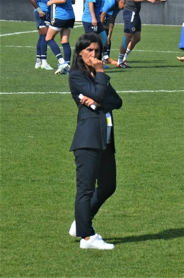 Nihan Su portresi