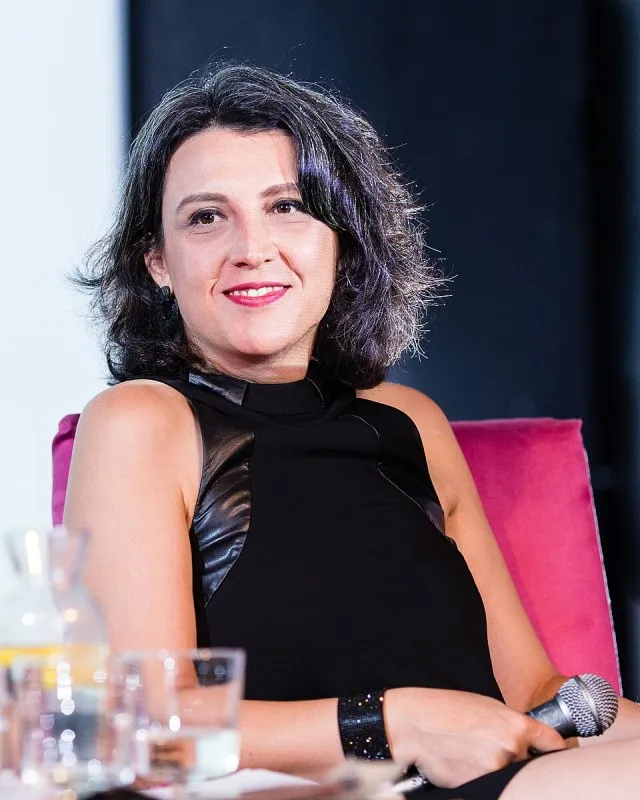 Gonca Özmen portresi