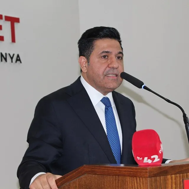 Bülent Kaya portresi