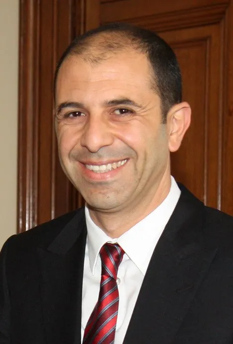 Kudret Özersay portresi