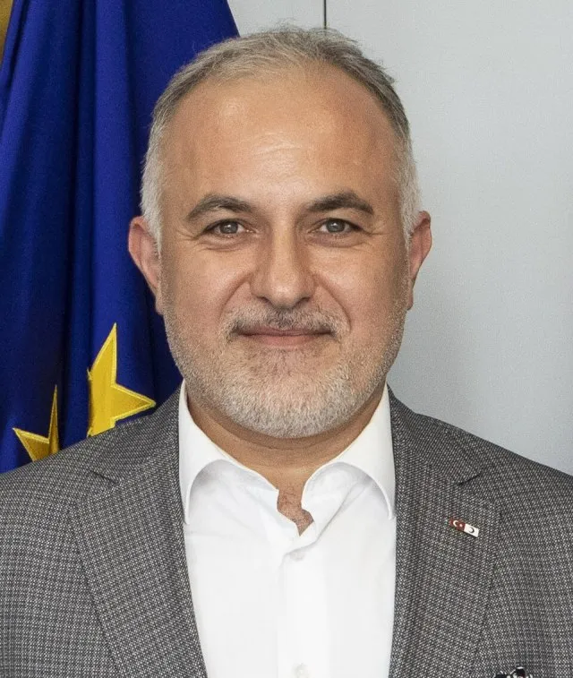 Kerem Kınık portresi
