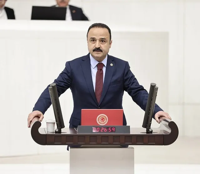Naci Şanlıtürk portresi