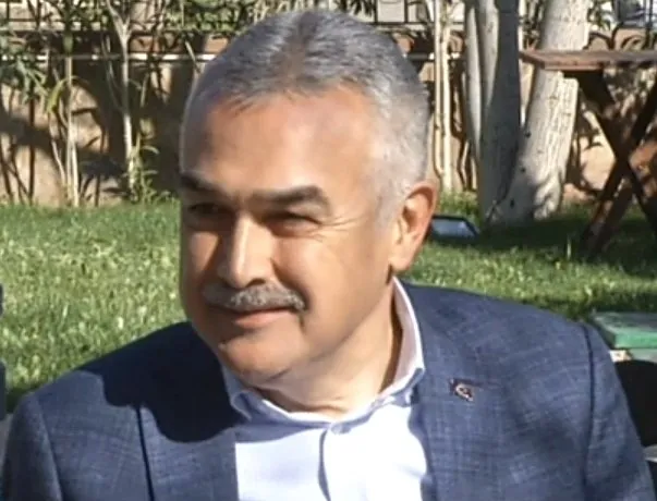Mustafa Savaş portresi