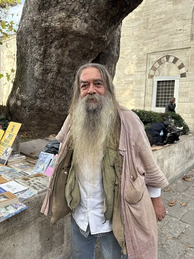 Hüseyin Avni Dede portresi