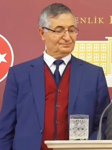 Özcan Yeniçeri portresi