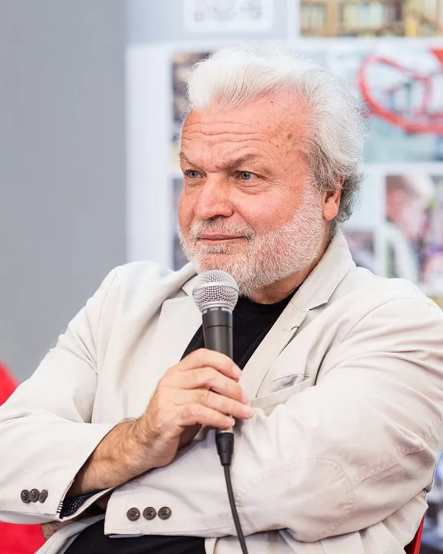 Nedim Gürsel portresi