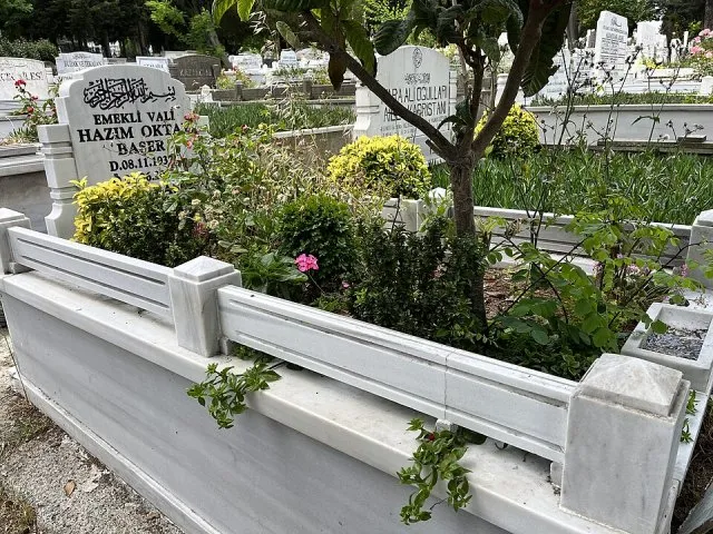 Hazım Oktay Başer portresi