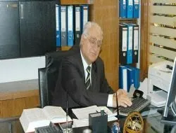 Ahmet Özer (bürokrat) portresi