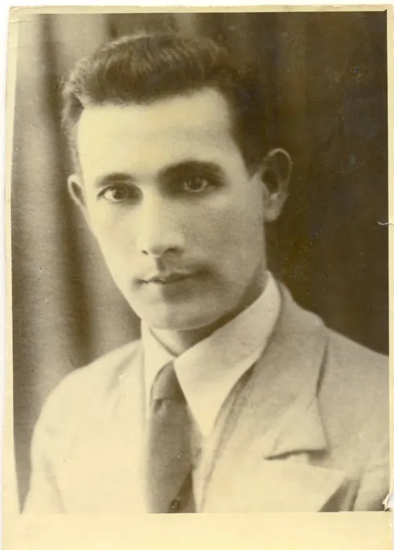 Ahmet Ahundov portresi