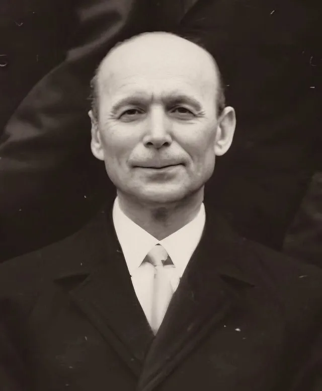 Ömer Tahir portresi