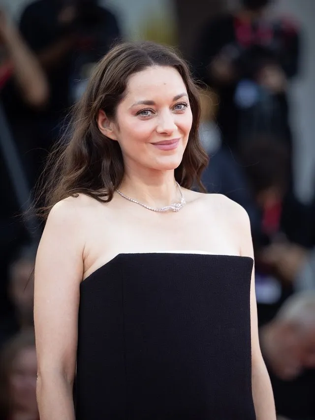 Marion Cotillard portresi