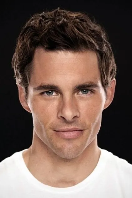 James Marsden portresi