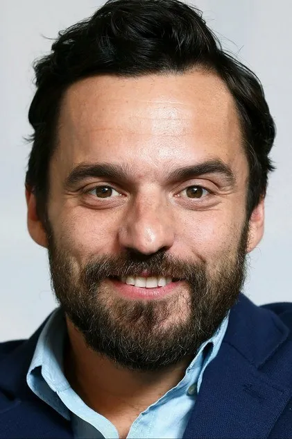 Jake Johnson portresi