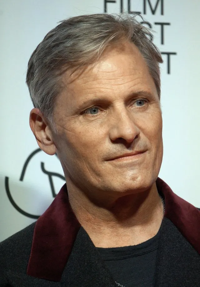 Viggo Mortensen portresi