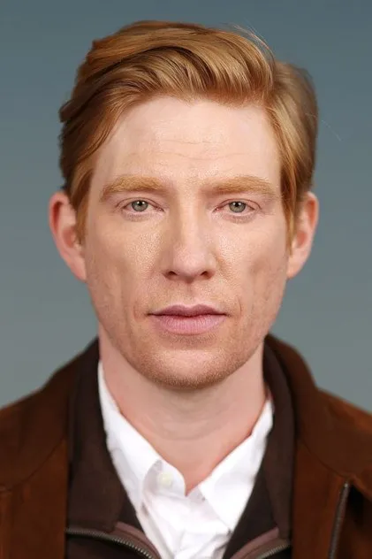 Domhnall Gleeson portresi