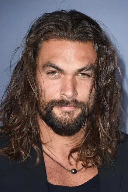 Jason Momoa portresi