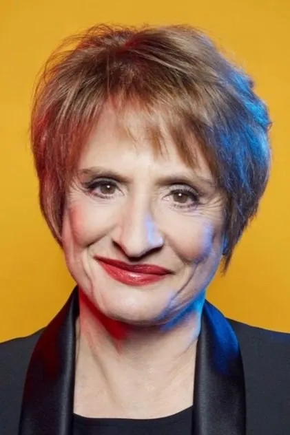 Patti LuPone portresi