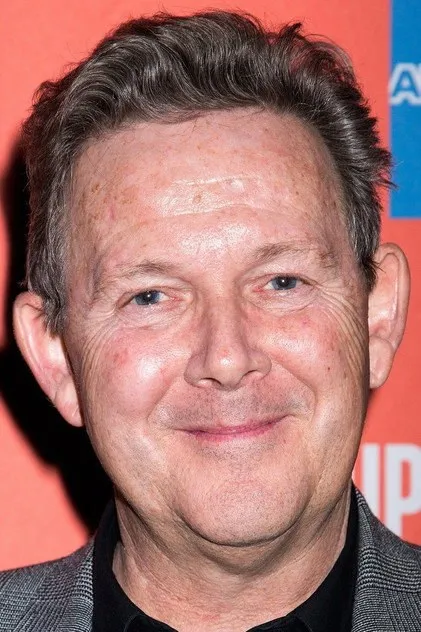 John Logan (yazar) portresi