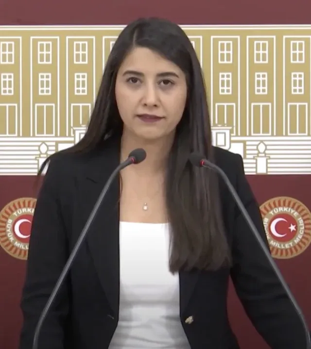 Dilan Kunt Ayan portresi