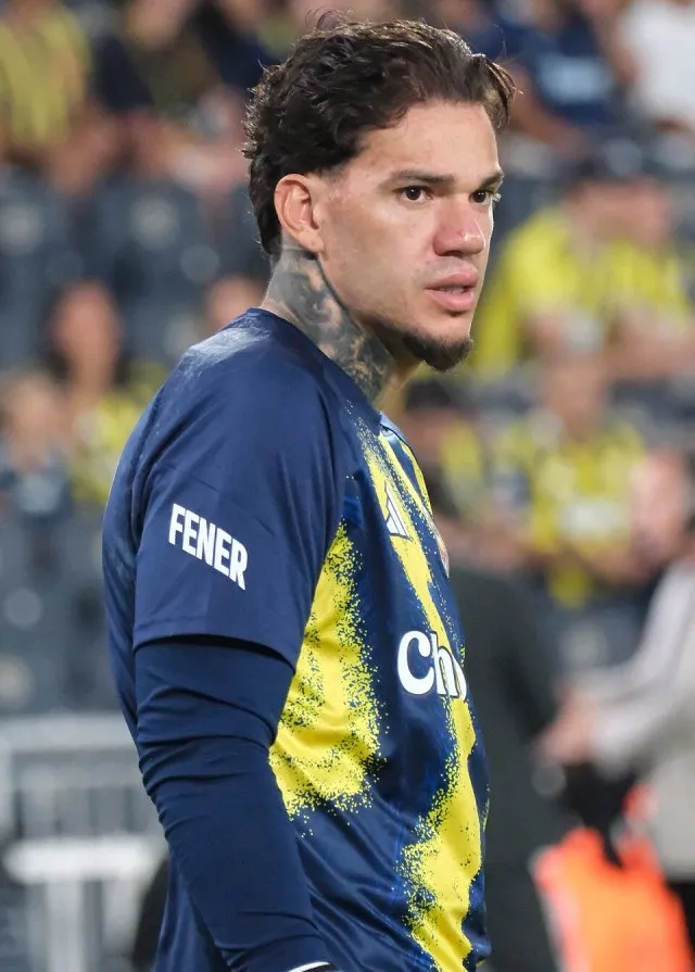 Ederson (1993 doğumlu futbolcu)