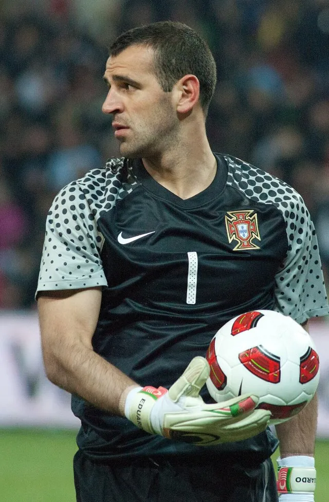 Eduardo Carvalho portresi