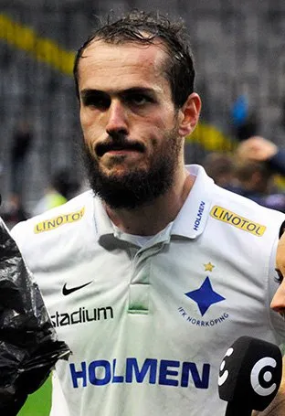 Emir Kujović portresi