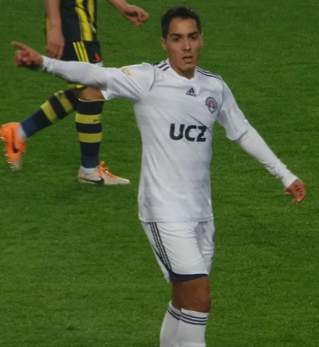 Ezequiel Scarione portresi