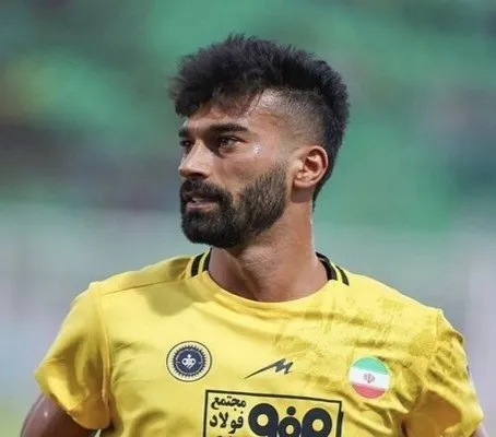 Ramin Rızayiyan portresi