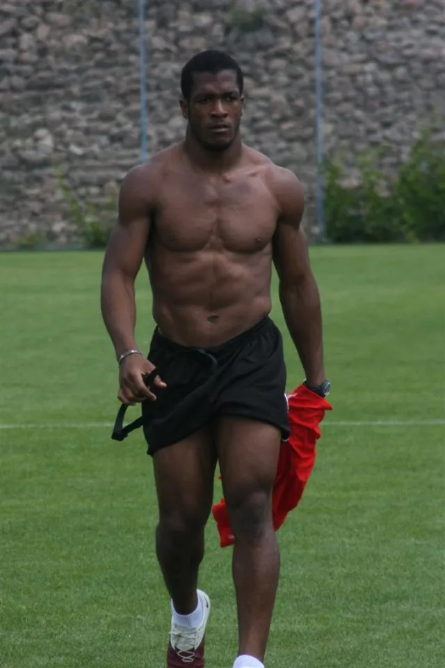 Serge Djiehoua portresi