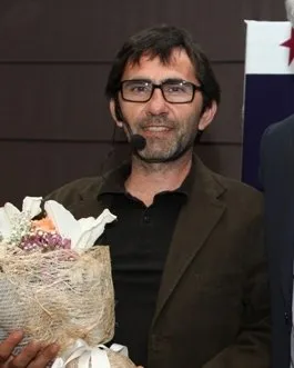 Peker Açıkalın portresi