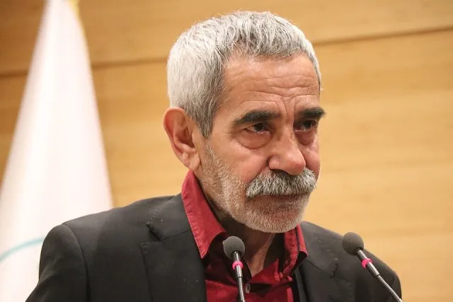 Turgay Tanülkü portresi