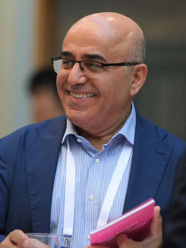 Necati Özkan portresi